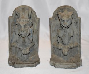 Gargoyle Bookends Pair Cement Replica Of Notre Dame Basilica In Paris