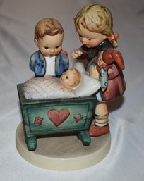 Hummel Figurine Goebel Blessed Event Lot #359