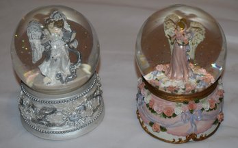 San Francisco Music Box Company Silver Bells Musical Snow Globe And Angels Among Us Lot #429