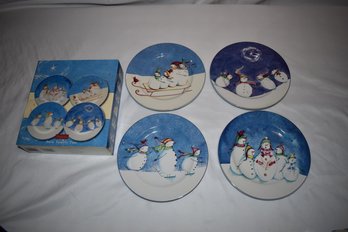 Oneida Snow Family Fun Set Of Four Stoneware Salad/dessert Plates Lot 1 Of 2