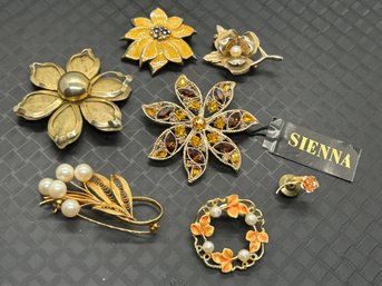 Gold Tone Floral Brooch Pins #451