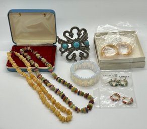 Jewelry Lot With Laura Adams Earrings #100