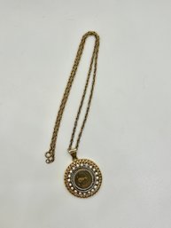 Vintage Gold Tone And Rhinestone Zodiac Taurus Pendant Necklace #127