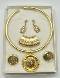 Gold Tone Cheeta Necklace Set With Interchangeable Pendant And Earrings #137
