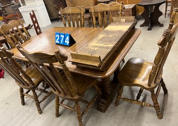Oak Dining Room Kitchen 42' Wide Table With 2 Leaves And 6 Windsor Style Chairs
