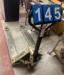 Crown Warehouse Pallet Jack, Needs Some Hydraulic Fluid