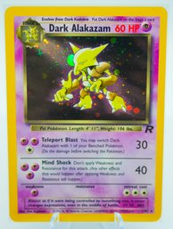 DARK ALAKAZAM Team Rocket Set Holographic Pokemon Card!!