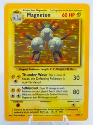 MAGNETON Base Set Holographic Pokemon Card!!!!