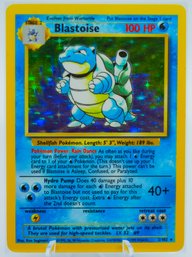 BLASTOISE Base Set Holographic Pokemon Card!!