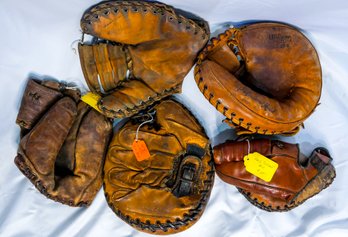 Very Cool Set Of Vintage Baseball Gloves And Catcher's Mitts!!