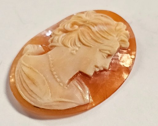 Vintage Beautiful HAND CARVED Cameo With Pearl Necklace  30 X 22.5 MM