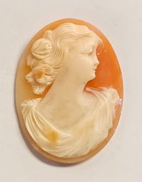 Vintage Carved CAMEO   Lady With Curls  35 MM X 26 MM