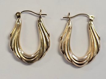Vintage 10KY Gold Fluted Fancy Hoop Earrings  2.20 Gr