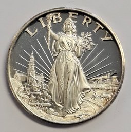 1 Oz Fine Silver Liberty Lombardo Mint US Bicentennial .999 Silver Pure Coin
