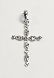 New!!!  BRIGHT And BEAUTIFUL!!!  Sterling Silver W/ CZ Dainty CROSS  0.9 GR