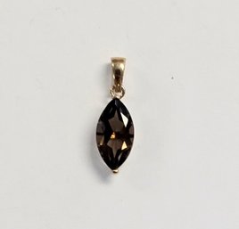 Vintage 14KY Gold Marquise SMOKEY TOPAZ Pendant  11 X 5 MM  0.5 GR