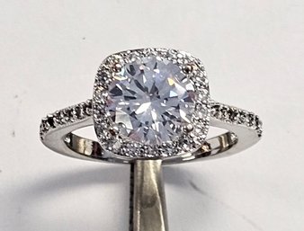 Vintage Sterling Silver CZ HALO ENGAGEMENT RING... CENTER STONE IS 7.5MM!  (2.5 CT!!)  SIZE 5!!