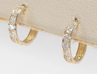 Vintage 14KY GOLD SMALL CHANNEL SET CZ HUGGIE EARRINGS   0.7 GR