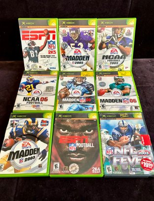 (D-3) COLLECTION OF NINE XBOX SORTS GAMES IN CASES - GOLF, FOOTBALL, ESPN