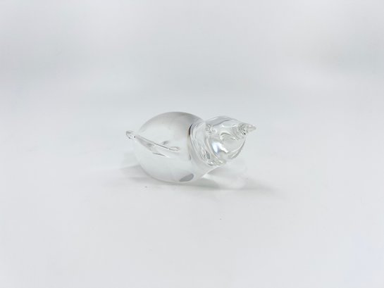 (UB-48) VINTAGE STEUBEN GLASS PENGUIN FIGURINE-SIGNED-APPROX. 4 1/2' X 2'