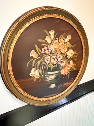 (GA-53) ORIGINAL VINTAGE OVAL OIL PAINTING BY YVONNE WALTON -FLORAL CENTERPIECE -33'-CAN BE SHIPPED