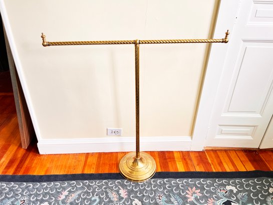 (UB12) VINTAGE BRASS TOWEL STAND-  APPROX. 37' TALL 37' WIDE