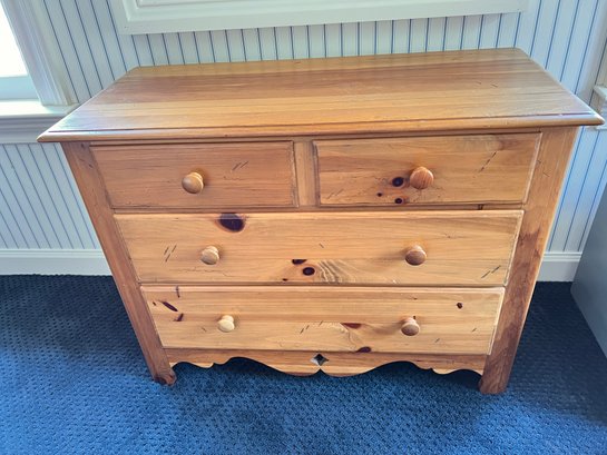 (H-5) WOOD 5 DRAWER DRESSER-APPROX. 42' X 19' X 32'-LOCAL PICK UP ONLY-SECOND FLOOR