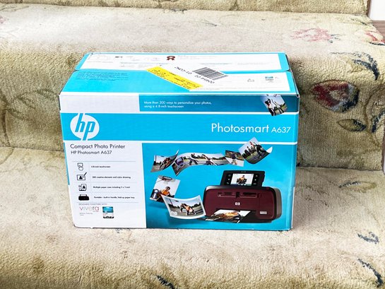 (A63) NEW IN BOX HP'S COMPACT PHOTO PRINTER-PHOTOSMART A637