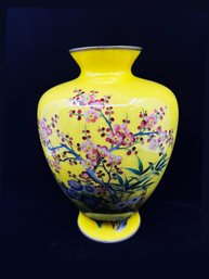 (A-117) MAGNIFICENT VINTAGE JAPANESE FLORAL CLOISONNE  VASE ON BRIGHT YELLOW GROUND -2 SMALL DINGS ON MOUNT