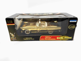 (D-22) IN ORIGINAL BOX-ROAD SIGNATURE DIE CAST MILLENNIUM SERIES CAR MODEL 1955 FORD THUNDERBIRD
