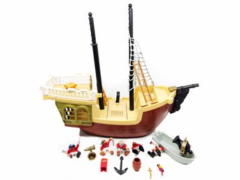 (D-53) VINTAGE 1990'S FISHER PRICE GREAT ADVENTURES PIRATE SHIP W/PLAY PIECES AS SHOWN-AS IS