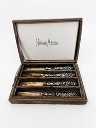 (A-4) VINTAGE NEIMAN MARCUS, GODINGER BUTTER/CHEESE SPREADER KNIVES-ORIGINAL CASE- SILVER PLATE