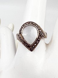 (J-29) VINTAGE/MCM STERLING SILVER AND MOTHER OF PEARL LADIES RING-SIZE 7 WEIGHT 3.46 DWT