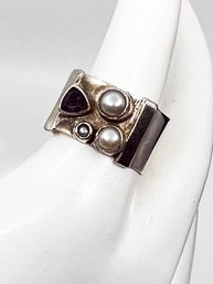 (J-33) VINTAGE MODERNIST STERLING SILVER, AMETHYST & PEARL LADIES RING-SIZE 9-WEIGHT 3.91 DWT
