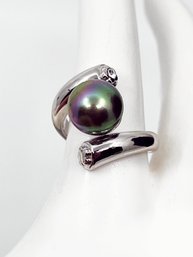 (J-37) MODERNEST STERLING SILVER CZ AND FAUX PEARL WOMANS RING-SIZE 6 1/2 WEIGHT 5.69 DWT