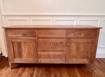 (DR) WELL MADE SOLID WALNUT ROOM & BOARD FIVE DRAWER, TWO DOOR SIDEBOARD BUFFET -A BEAUTY - SEE TOP SURFACE