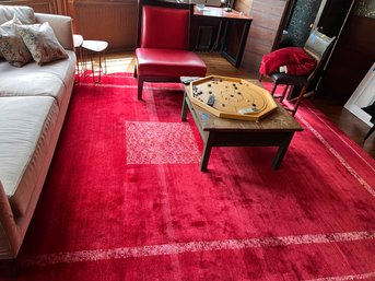 BEAUTIFUL CONTEMPORARY RED AREA RUG WITH SUBTLE GEOMETRIC DESIGN- 12' BY 13.6'