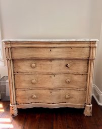 (UB1-1) ANTIQUE FOUR DRAWER, SERPENTINE FRONT CHEST OF DRAWERS WITH WHITE MARBLE TOP  -43' BY 22' BY 40'H