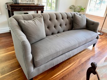 (UB2-6) LIGHT GREY SOFA WITH 2 MATCHING PILLOWS-86' X 37' SEAT 19' BACK 35'