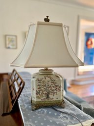 (B-11) VINTAGE ASIAN CERAMIC TABLE LAMP WITH FRUIT TREE DECORATION & BRASS BASE - 8' BY 20'