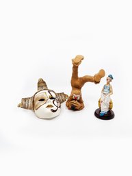(C-15) LOT OF 3 ITEMS-INSIGNIA MASK-CLAY CLOWN AND 1985 STANDING CLOWN