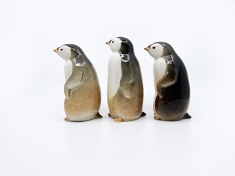 (UB-3) LOT OF 3 AGO3 MADEIN RUSSIA CERAMIC PENGUINS-APPROX. 5 1/2' EACH