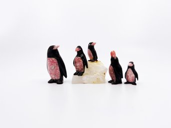(UB-28) LOT OF 5 BLACK AND ROSE MARBLE PENGUINS W/STAND-APPROX. 1' TO 3'