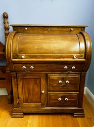 VINTAGE OAK ROLLTOP SECRETARY DESK - 34' WIDE BY 42' HIGH BY 22' DEEP