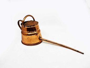 (LR-20) VINTAGE COPPER WATERING CAN WITH MOVEABLE ARM