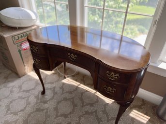 (UP) ANTIQUE LOUIS XV STYLE CURVED FRONT WRITING DESK - 42'W BY 22'D BY 30'H