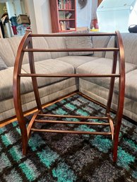 (F-14) CHERRY WOOD BLANKET / QUILT RACK / HOLDER WITH LOVELY CURVED DESIGN- 31' W BY 20' D BY 36' H
