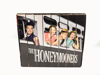 (C-47) THE HONEYMOONERS CLASSIC 39 COLLECTION-8 VHS TAPES