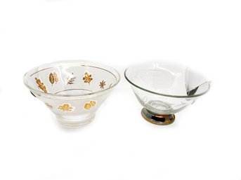 (HALL-3) PAIR OF GLASS VINTAGE SALAD BOWLS - TULIP SHAPED WITH GOLD LEAVES & SILVER BASE CLEAR W/ETCHED BOWS-