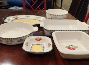 SIX PIECE COLLECTION OF VILLEROY & BOCH 'FRENCH GARDEN' DINNERWARE SERVING PIECES / OVEN TO TABLE - 5'-14'